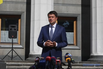 Parlamentschef Rasumkow ruft zu Verhandlungen zwischen Armenien und Aserbaidschan auf