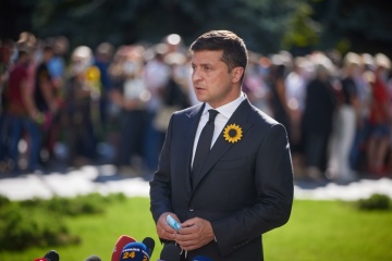 Zełenski liczy na datę spotkania „przywódców normandzkich” po rozmowach doradców