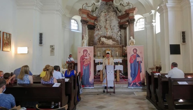 У Братиславі відбулася Служба Божа українською і виставка про Шептицького