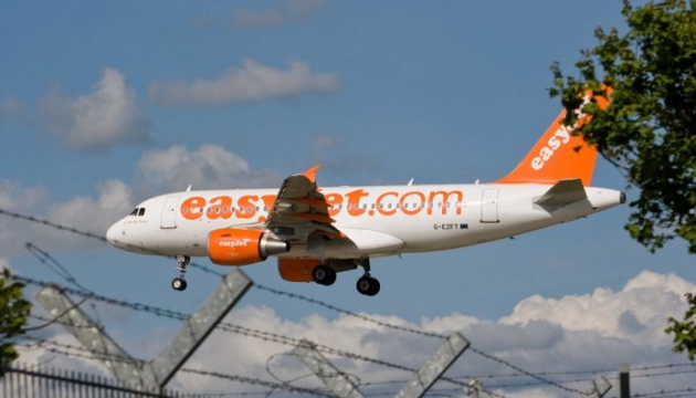 Один з найбільших лоукостів Європи easyJet отримав дозвіл літати з Італії в Україну - ЗМІ