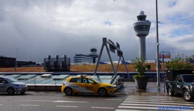 В аеропорту Амстердама ввели безкоштовні тести на COVID-19