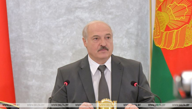 Лукашенко доручив посилити охорону кордону 