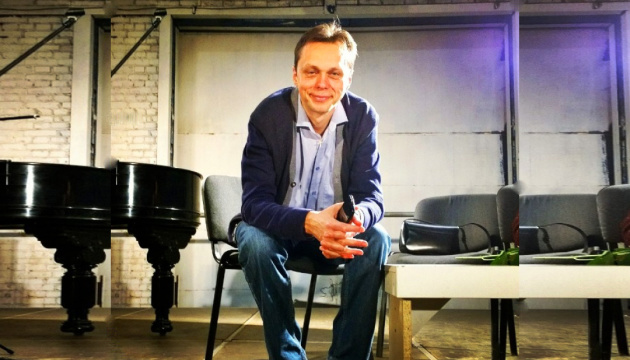 Орієнтуючись на Шевченків навігатор. Ростислав Лужецький Орієнтуючись на Шевченків навігатор. Ростислав Лужецький
