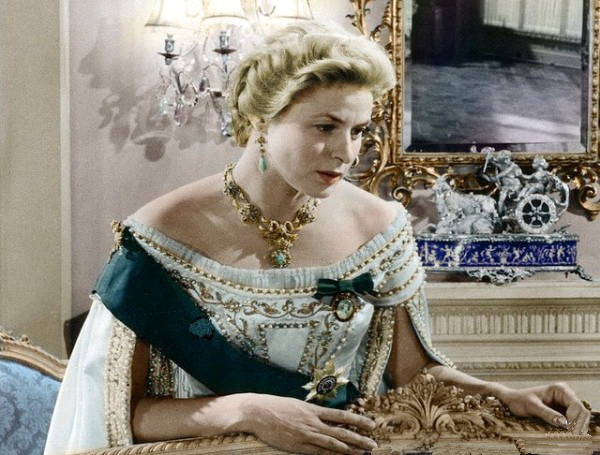 12 Ингрид Бергман в костюме принцессы Анастасии 1956 u