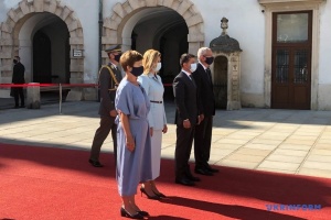 Österreich: Präsident Selenskyj zu Staatsbesuch eingetroffen