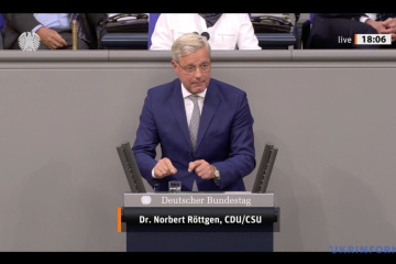 Кандидат на пост лідера німецьких консерваторів пропонує зупинити Nord Stream 2