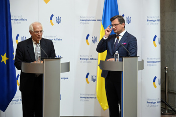 Кулеба і Боррель обговорили підготовку до саміту Україна-ЄС