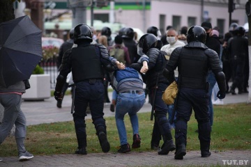 Журналистов в Беларуси в этом году задерживали 477 раз - СМИ