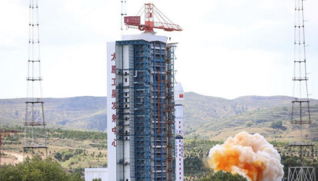Китай запустив новий оптичний супутник