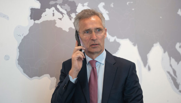 Telefonat mit Selenskyj: Stoltenberg über militärische Aktivitäten Russlands besorgt