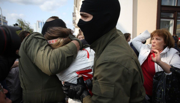 У Білорусі на акціях проти війни з Україною затримали понад 500 осіб