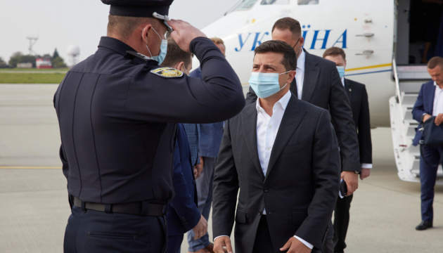 Zelensky arrives in Lviv region where Rapid Trident 2020 exercise starts