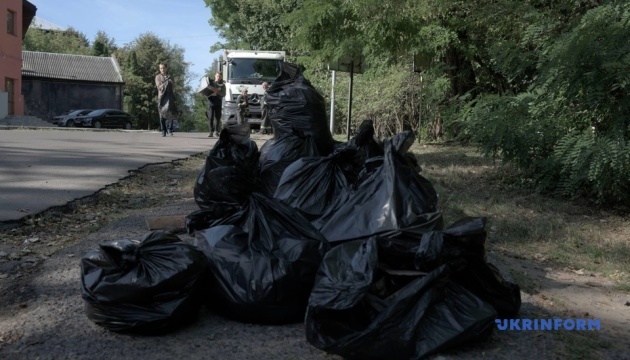 В Україні проходять акції до Всесвітнього дня прибирання