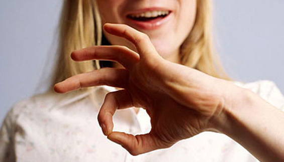 Сьогодні Міжнародний день жестових мов