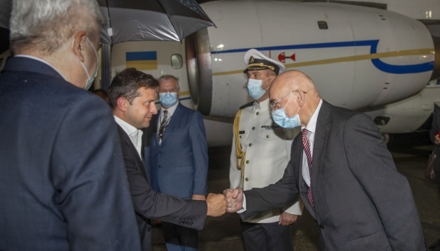 President Zelensky starts his visit to Slovakia 