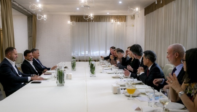 Zelensky meets with G7 and EU ambassadors 