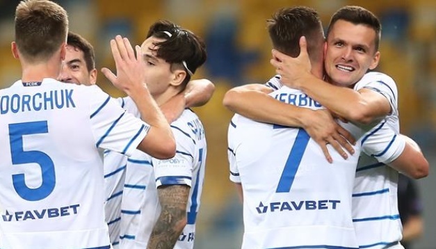 Dynamo Kyiv defeats Gent, wins through to Champions League group stage