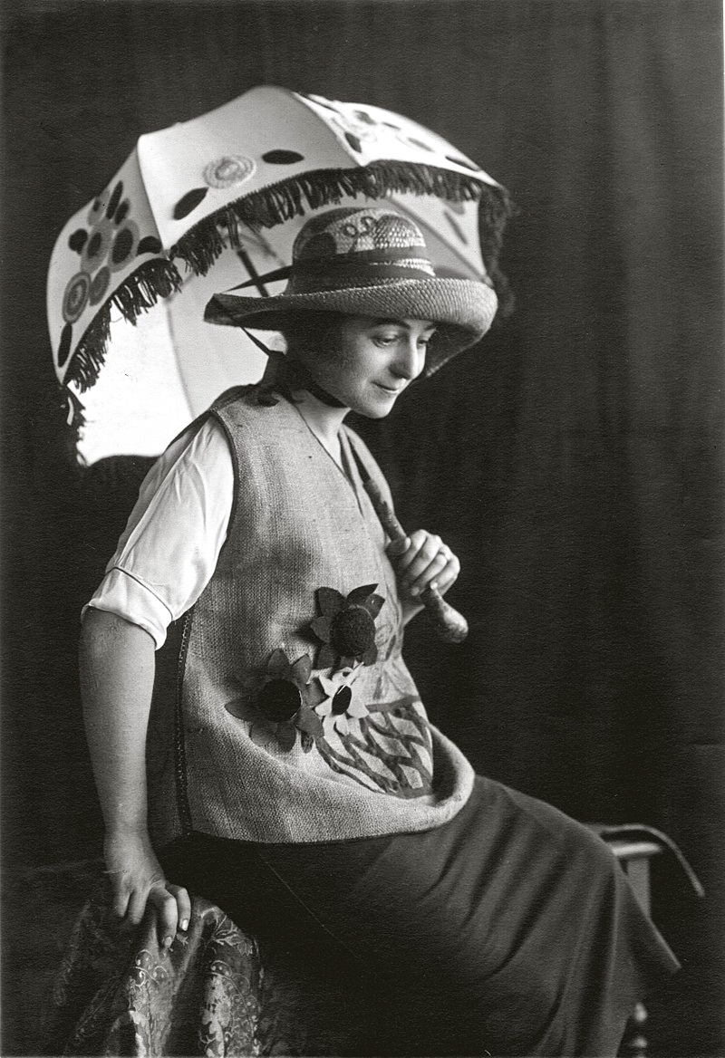 Соня Делоне в одязі Casa Sonia, Мадрид, 1920 р.