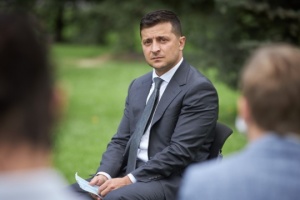 Zełenski ujawnił pierwsze z pięciu pytań, które Ukraińcom zostanie zadane 25 października