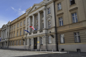 У Хорватії проходять дострокові парламентські вибори