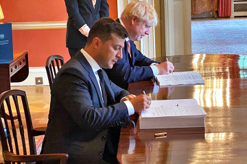 Kuleba: Ukraine, UK sign partnership and trade agreement