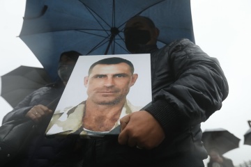 Донька ветерана, який вчинив самоспалення на Майдані, вимагає зустрічі з Зеленським