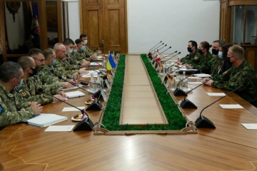 Khomchak se reúne con socios canadienses para discutir la reforma de las Fuerzas Armadas de Ucrania