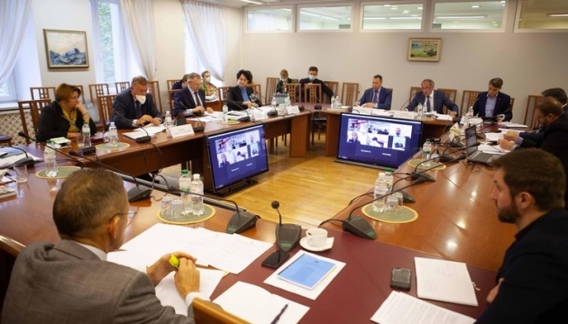 Notenbank-Rat spricht Verweis gegen Vizechefs Rozhkova und Sologub aus