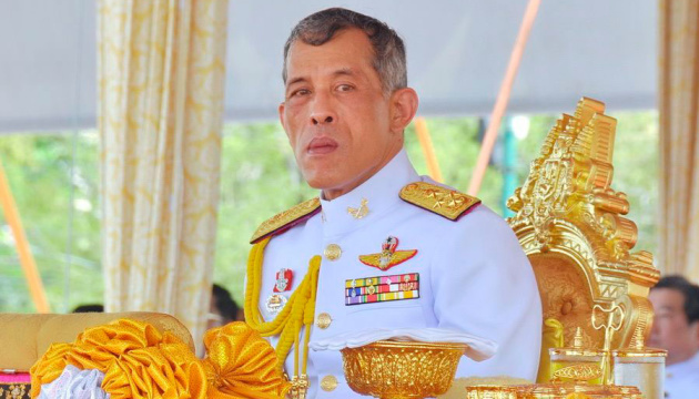 Thailands König Rama X. begnadigt 16 Ukrainer