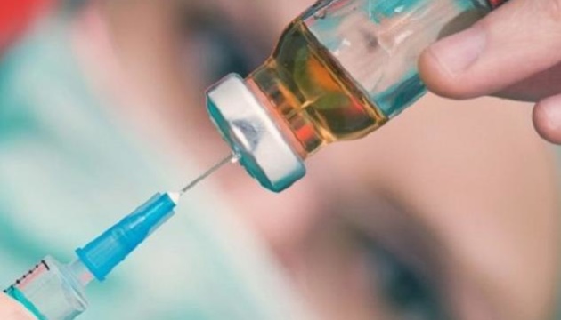ЮНІСЕФ доправив в Україну понад 35 тисяч доз вакцини проти кору