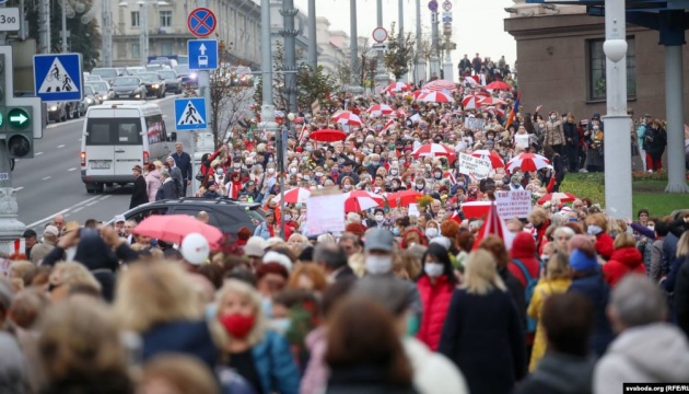 На протесті пенсіонерів у Мінську силовики застосували газ і петарди