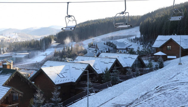 Warnung vor Schneefällen und Schneelawinengefahr in Karpaten