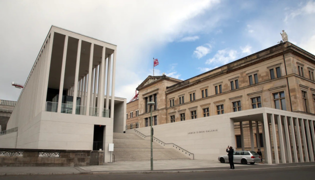 Вандали пошкодили щонайменше 70 музейних експонатів у центрі Берліна