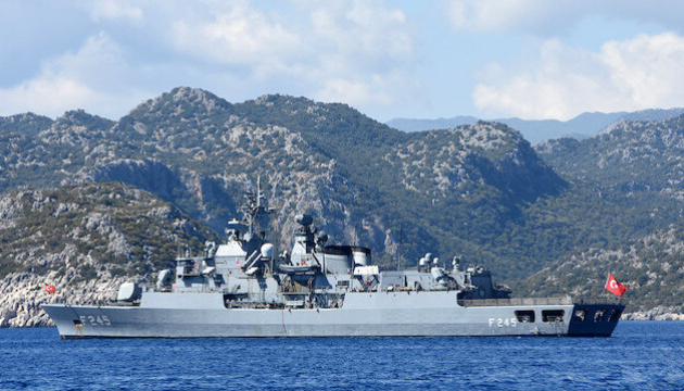 Туреччина та Греція скасували стрільби у Середземному морі