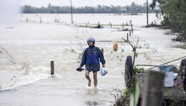 У В’єтнамі вирує тайфун «Молаве», понад 30 загиблих, десятки зниклих безвісти