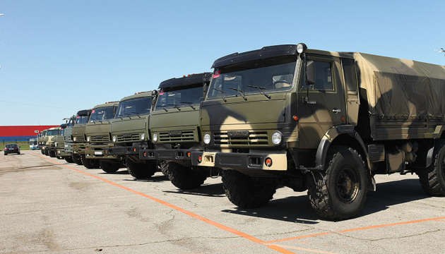 Russia delivers 20 trucks with small arms to Donbas – intelligence