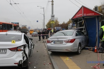 Two killed after Uber car hits bus stop in Kyiv