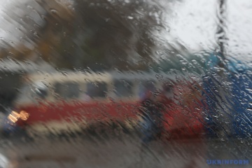 Начало недели в Украине будет прохладным, местами дожди