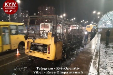 У Києві горіла маршрутка