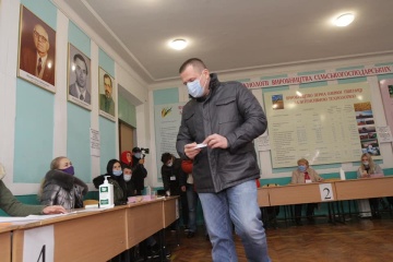 Дніпровська міськрада заявила про перемогу Філатова на виборах