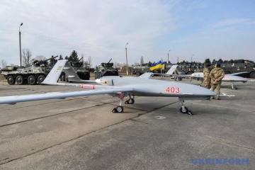 Ukrainian MPs visit Turkish plant producing Bayraktar TB2 drones