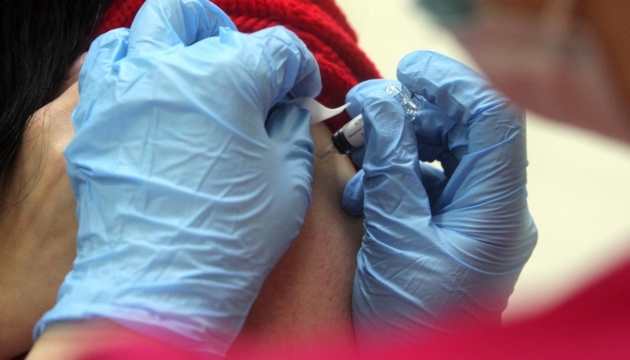 В Україні затвердили календарний план COVID-вакцинації