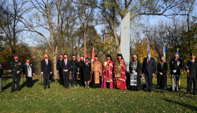 В Канаді в День пам’яті вшанували українських ветеранів війн і воїнів сьогодення