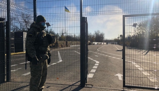 UK calls on Russia and militants to open Zolote and Shchastia entry-exit checkpoints
