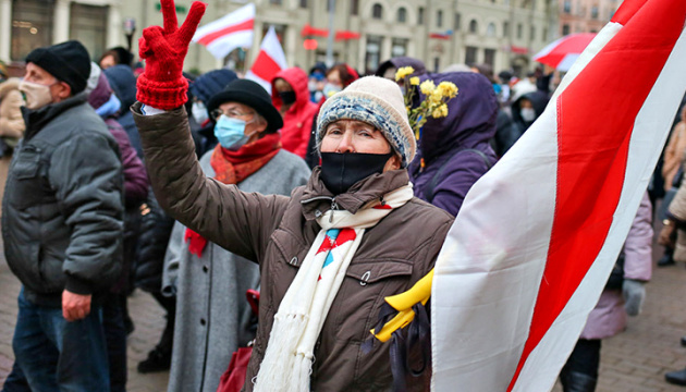 „Marsch der Weisheit“: In Minsk demonstrieren Rentner