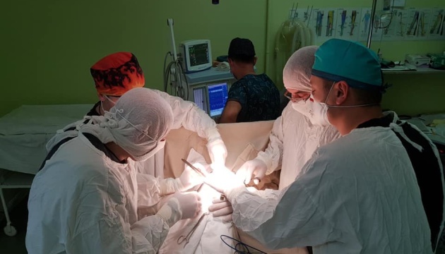 Львівські лікарі врятували єдину нирку семимісячній дитині