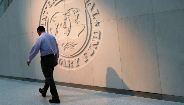 МВФ вивчає виконання «податкового» структурного маяка