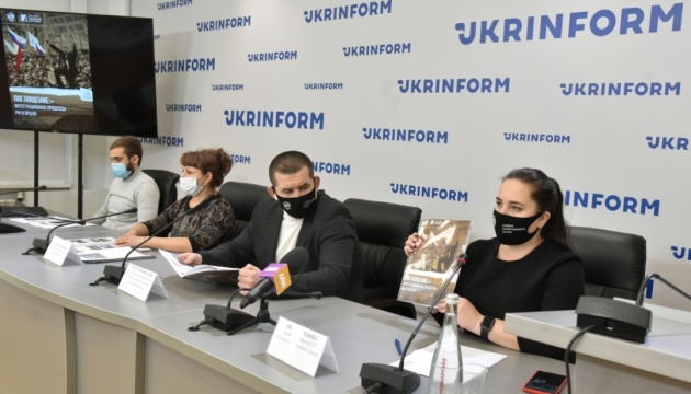 Українців в ОРДЛО атакує з усіх боків російська пропаганда - експерт