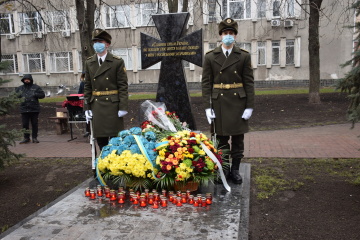 У Подільському районі відкрили пам’ятний знак загиблим воїнам АТО/ООС