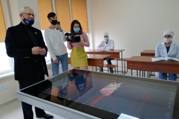 Херсонський університет інвестував 1 мільйон у сучасну медлабораторію